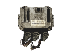 Calculateur 0281011390 8200310863 8200349846 Renault Bosch 17059
