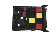 Calculateur 8200283811 8200004201E 518831003 Renault  22697