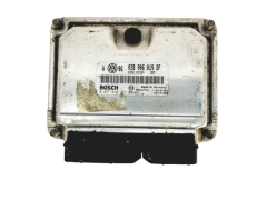 Calculateur Ecu VW 038906019DF 0281010497 Bosch 19072
