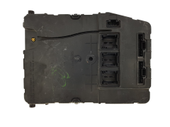 Calculateur UCH N3 8200351184 S118400250C Renault Siemens 1227 Calculateur UCH N3 8200351184 S118400250C Renault Siemens 1227