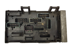 Boîtier Fusibles Chrysler 04869001AJ 04869204AM 19750