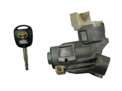 Commutateur D’allumage Toyota Yaris 45020-22-16 Commutateur D’allumage Toyota Yaris 45020-22-16