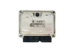 Calculateur 045906019CA 0281012195 VW Bosch 35869