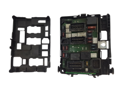 Calculateur BSI S118464BN0 PSA Siemens 2749
