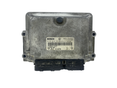 Calculateur 73501227 0281010332 93741WAA Alfa Romeo Bosch 48558