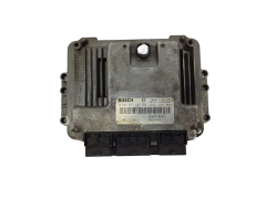 Calculateur 0281011549 8200310863 8200370779 Renault Bosch 18697