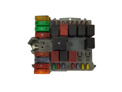 Boîtier Fusibles 51832042 0051832042057657 Fiat Delphi Boîtier Fusibles 51832042 0051832042057657 Fiat Delphi