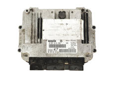 Calculateur 0281010390 9646560180 9644157380 PSA Bosch 28048