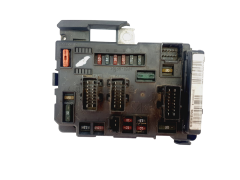 Calculateur BSM-A4 9641257980 S110500002E PSA Siemens