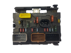 Calculateur BSM-L11-00 9661087080 PSA Delphi 1920