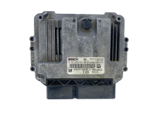 Calculateur Opel 55560810 0281012694 8980135190 Bosch GM 51009