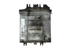 Calculateur 0281001809 7700110647 7700105953 Renault Bosch 26066