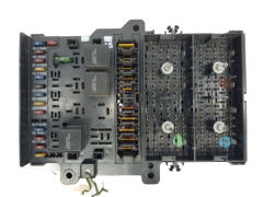 Boîtier Fusibles Chrysler P4707794 19641
