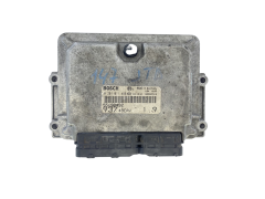 Calculateur Alfa Romeo 55198492 0281011488 49EAV Bosch 54760