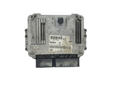Calculateur 0281015979 39111-2A170 71AM400MCVEHI01U KIA Bosch