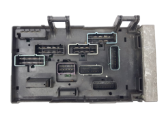 Boîtier Fusibles Chrysler 04869001AJ 04869204AM 19614