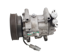 Compresseur De Climatisation Renault Nissan 8200365787 SD6V12 1452 Sanden S25 Compresseur De Climatisation Renault Nissan 8200365787 SD6V12 1452 Sanden S25