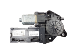 Moteur De Levage De Fenêtre Gauche Avant Renault Megane 3 807310596R Moteur De Levage De Fenêtre Gauche Avant Renault Megane 3 807310596R
