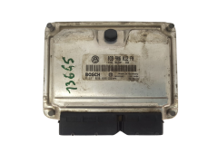 Calculateur 038906012FN 0281010686 VW Seat Bosch 3281
