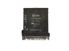 Calculateur 037906022BC DF-1 VW Triumph-Adler
