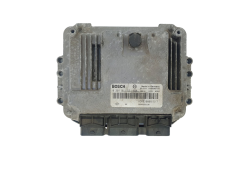 Calculateur 0281011531 8200091517 8200355236 Renault Bosch Calculateur 0281011531 8200091517 8200355236 Renault Bosch
