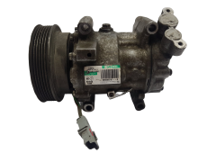 Compresseur De Climatisation Renault Nissan 8200365787 SD6V12 1452 Sanden 7142 Compresseur De Climatisation Renault Nissan 8200365787 SD6V12 1452 Sanden 7142