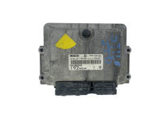Calculateur 55198058 0281011553 19247EAA Fiat Bosch 51844