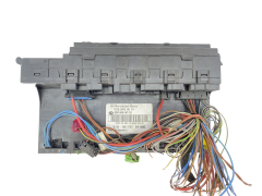 Calculateur 0035450001 5DK008047-20 Mercedes-Benz Hella 59131 Calculateur 0035450001 5DK008047-20 Mercedes-Benz Hella 59131
