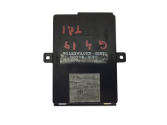 Calculateur A-000190 331889/FO0005897 020026 VW Audi Seat Skoda