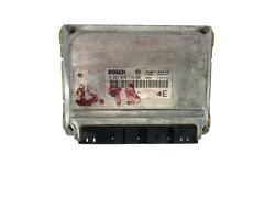 Calculateur 0281010718 23710 4U111 Nissan Bosch 49722