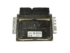 Calculateur MEC32-040 UH Nissan Hitachi 28449 