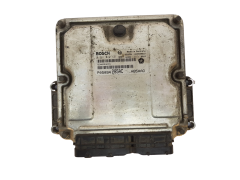 Calculateur P05094285AC 0281012121 Chrysler Bosch 30759