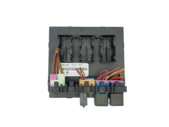 Calculateur Moduł 8P0907063A 5DK009653-25 VW  Hella