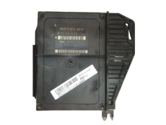 Calculateur Moduł Mercedes 2108200026 331747 Temic 19281