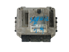 Calculateur 0281011776 8200391966 8200386508 Renault Bosch 39177