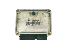 Calculateur 045906019BP 0281012194 VW Bosch 33213