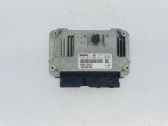 Calculateur PSA Toyota 89661-0H170 0261S06147 Bosch 40572 Calculateur PSA Toyota 89661-0H170 0261S06147 Bosch 40572