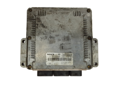 Calculateur 0281010819 8200039569 8200166362 Renault Bosch 14497