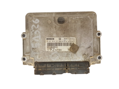 Calculateur Fiat 55182953 0281010337 Bosch 30800