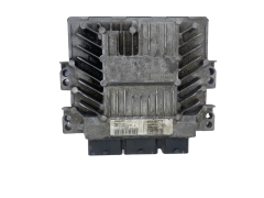 Calculateur Renault S126074106A 8200755773 8200680832 Siemens 49611