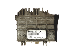 Calculateur 030906027AA 0261204617 VW Bosch 24819