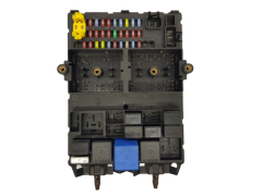 Boîtier Fusibles Jeep 04831433AA 518722129