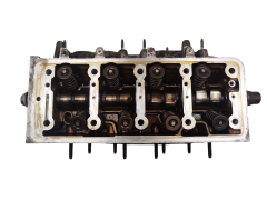 La Culasse Citroen Peugeot 9621038110 1.4 8v KFX La Culasse Citroen Peugeot 9621038110 1.4 8v KFX