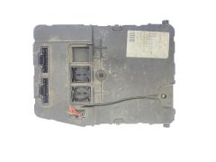 Calculateur UCH N1 8200433201 S118400140F Renault Siemens