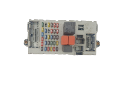 Calculateur BSI Fiat 46520600 CPL 46817785 NPL 40448 Calculateur BSI Fiat 46520600 CPL 46817785 NPL 40448