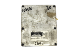 Calculateur 89661-52065 211000-7215 Toyota Fujitsu