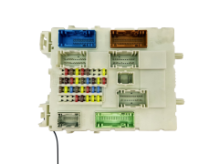Calculateur BSI BV6N-14A073-FR 522075F02 Ford