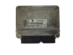 Calculateur 03E906033A 5WP44305 07 Skoda Siemens