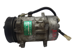 Compresseur De Climatisation Citroen Peugeot SD7V16 1106F 6453L5 Sanden 7115 Compresseur De Climatisation Citroen Peugeot SD7V16 1106F 6453L5 Sanden 7115