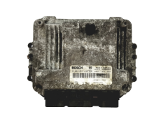 Calculateur 0281011432 8200311550 8200311553 Renault Bosch 16679